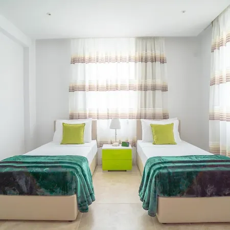 别墅 Aretousa Dyo By Prestige Bookings 佩亚